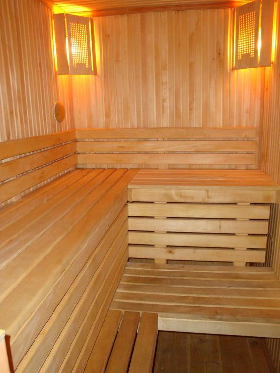 Vyshenka Guest House Iaremcea Exterior foto